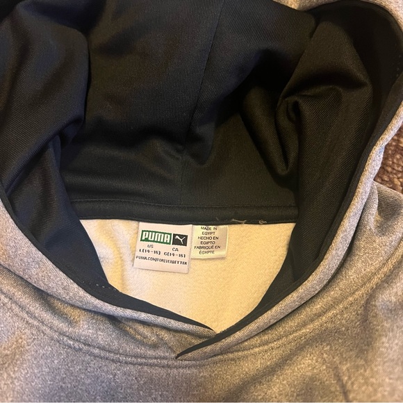 Boys puma Grey and black hoodie size 14-16 excellent condition - Picture 4 of 8